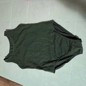 Luna Una IC Girls Dark Green Sleeveless Leotard Nwot